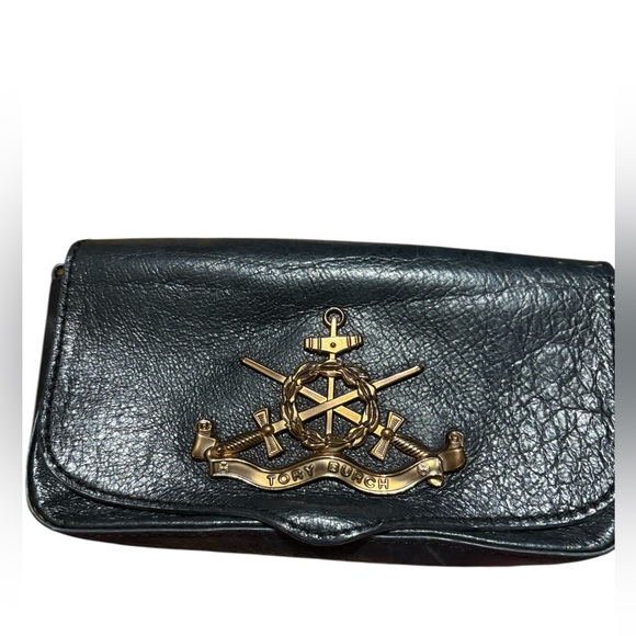 Tory Burch Handbags - Tory Burch Black Leather Clutch with Gold Emblem